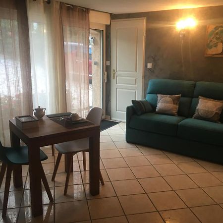 Villa Chapulay Valencin Eksteriør bilde