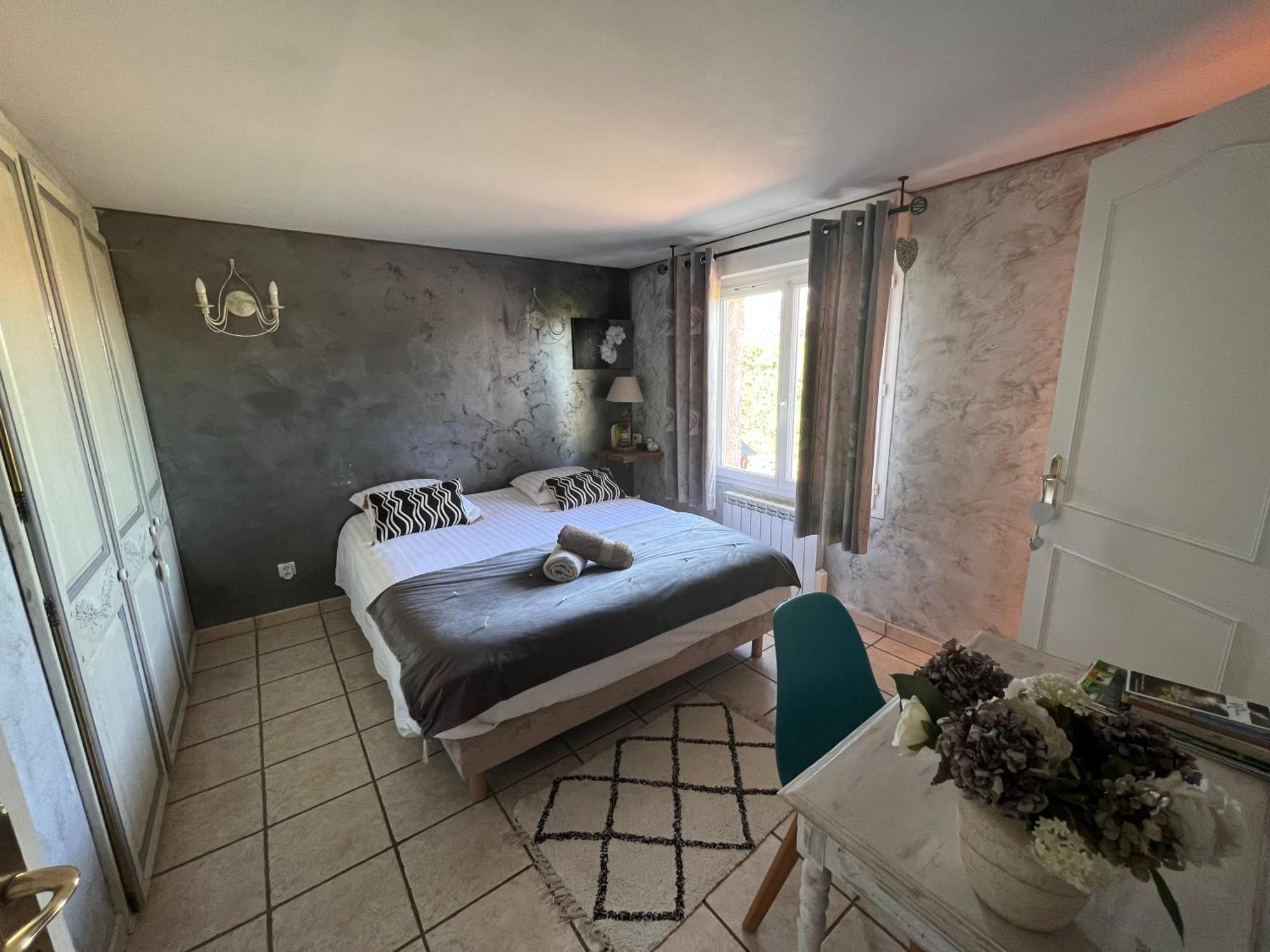 Villa Chapulay Valencin Eksteriør bilde